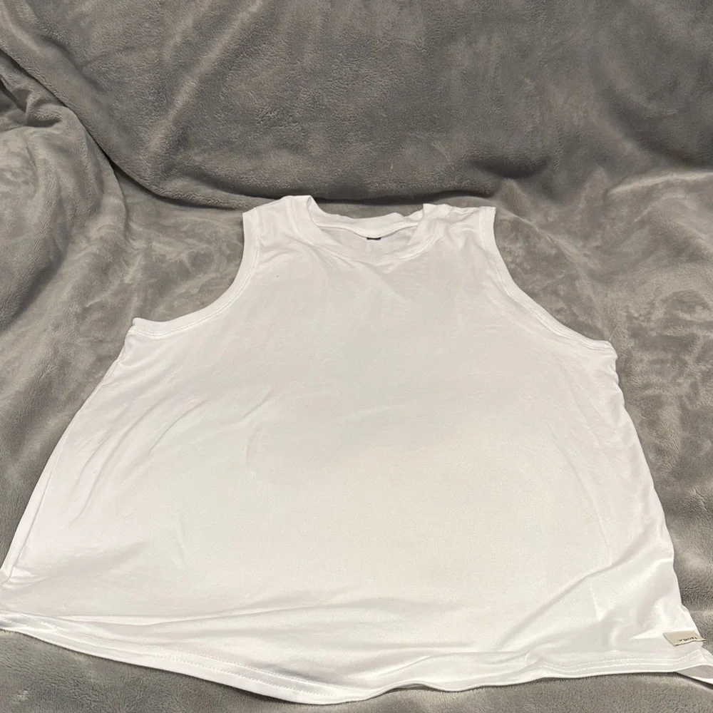 Vuori energy Tank - Picture 2 of 6